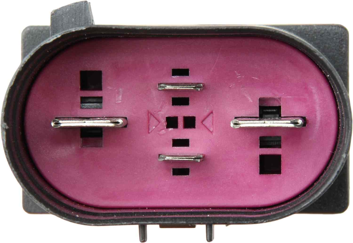 MAHLE Behr A/C Condenser Fan Assembly 351043231