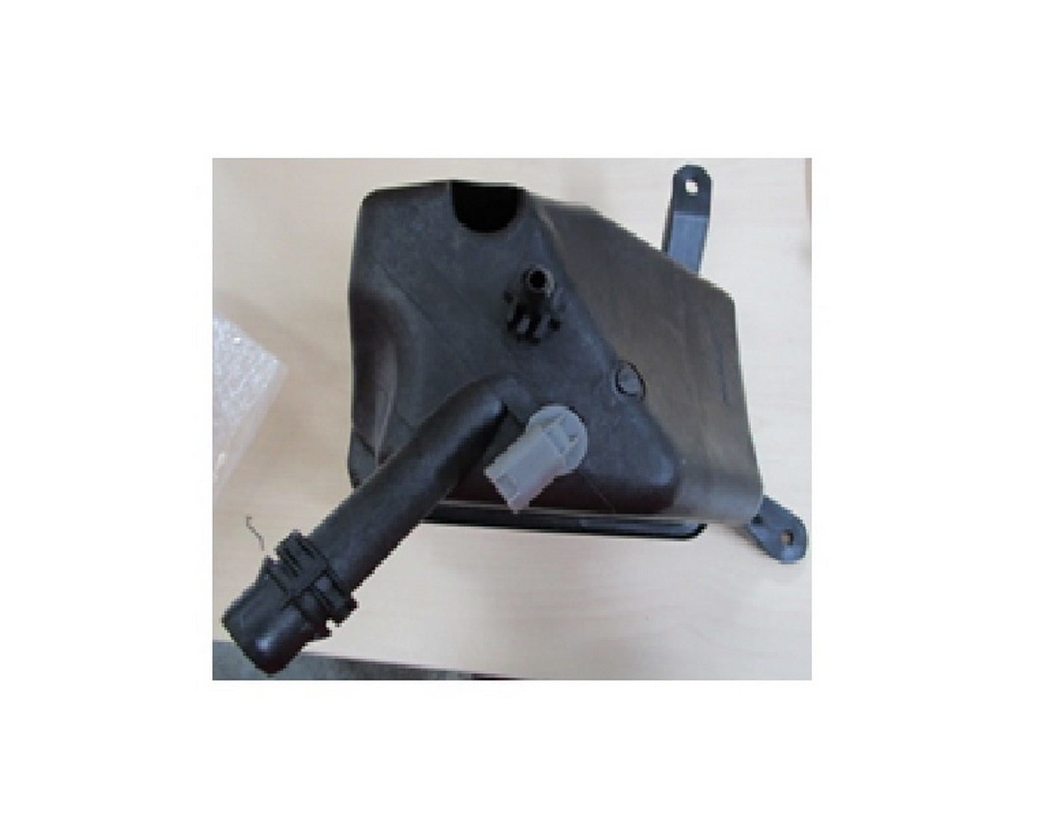 MAHLE Behr Engine Coolant Reservoir 376789731