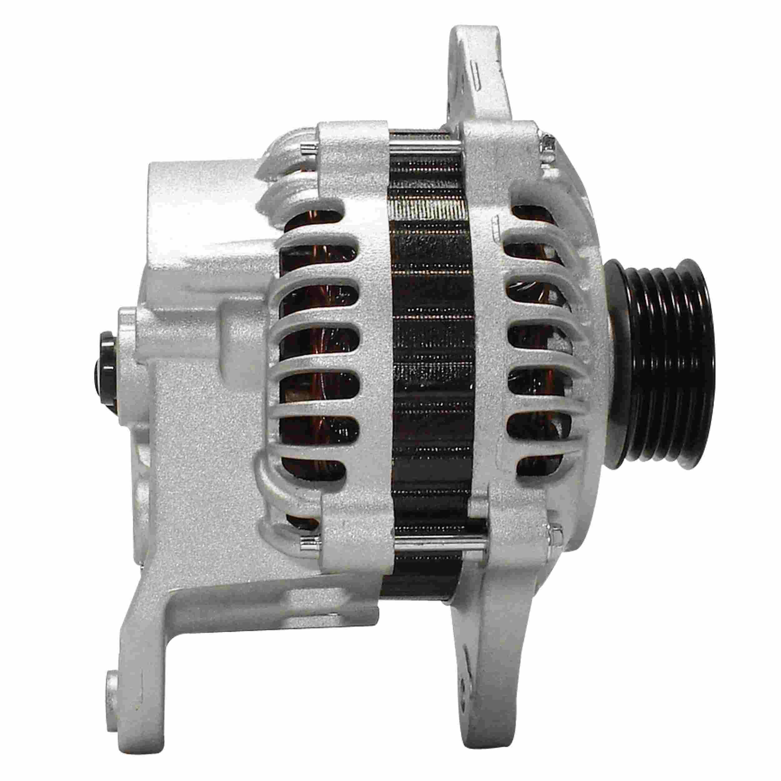 Quality-Built Alternator 13820