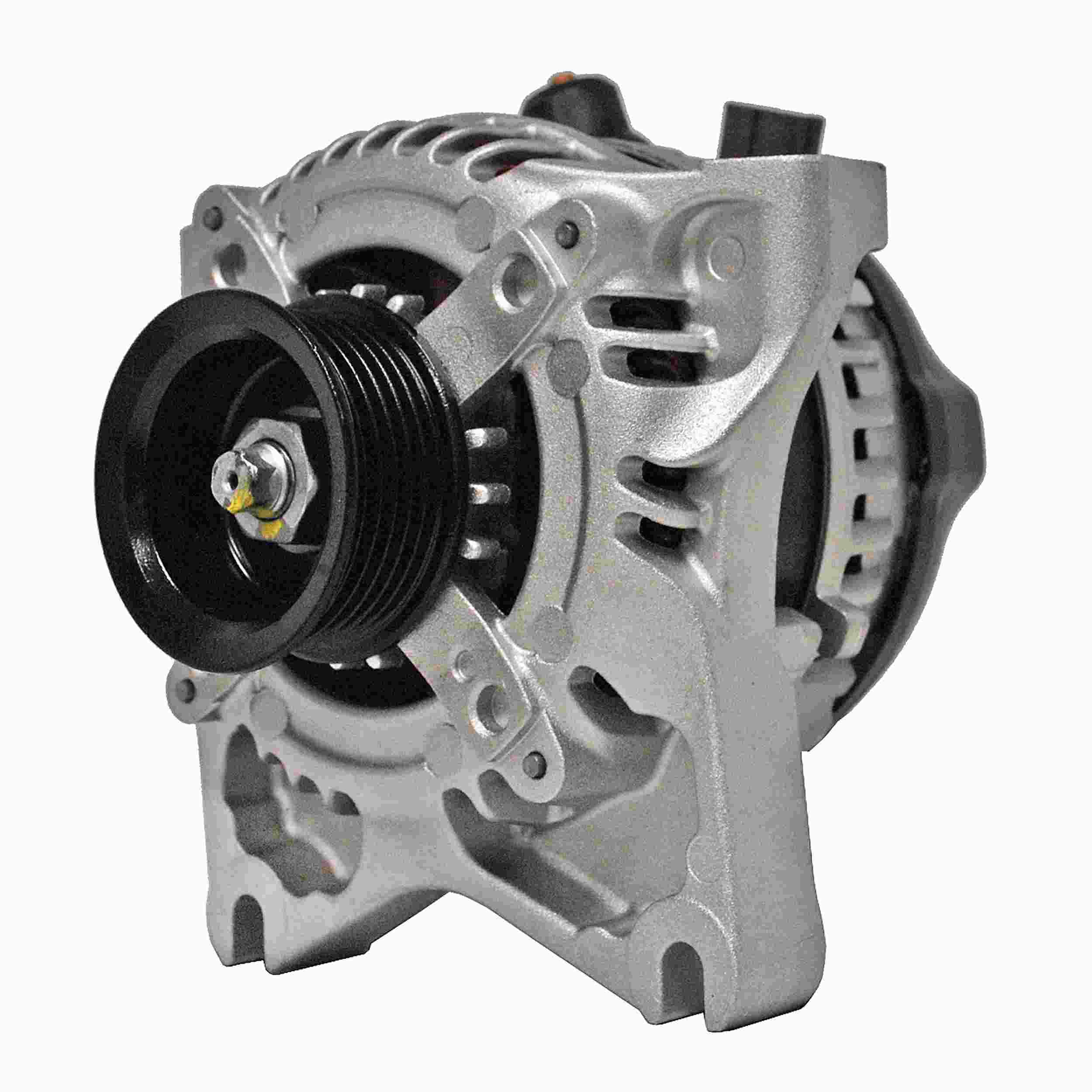 Quality-Built Alternator 15038