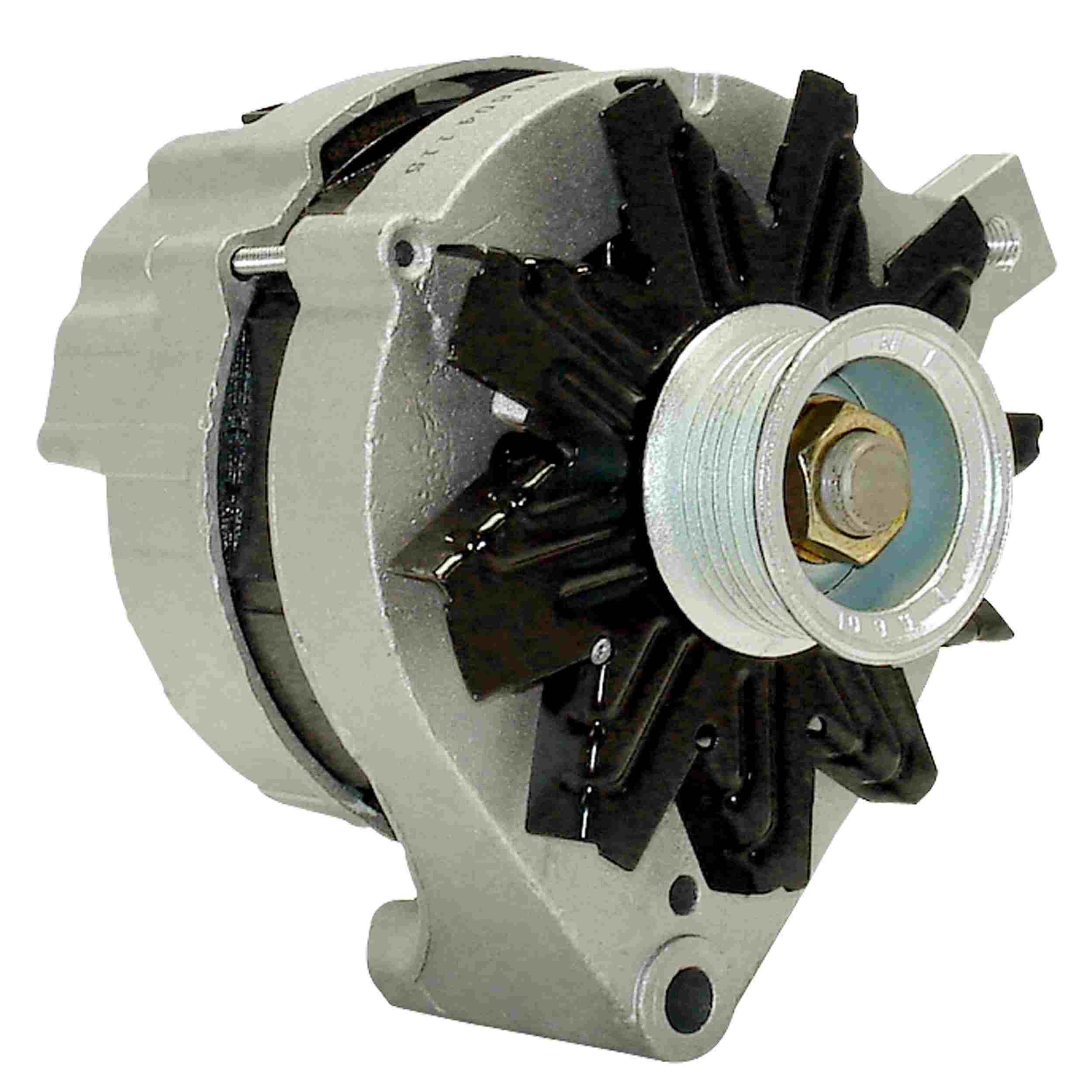 Quality-Built Alternator 15879