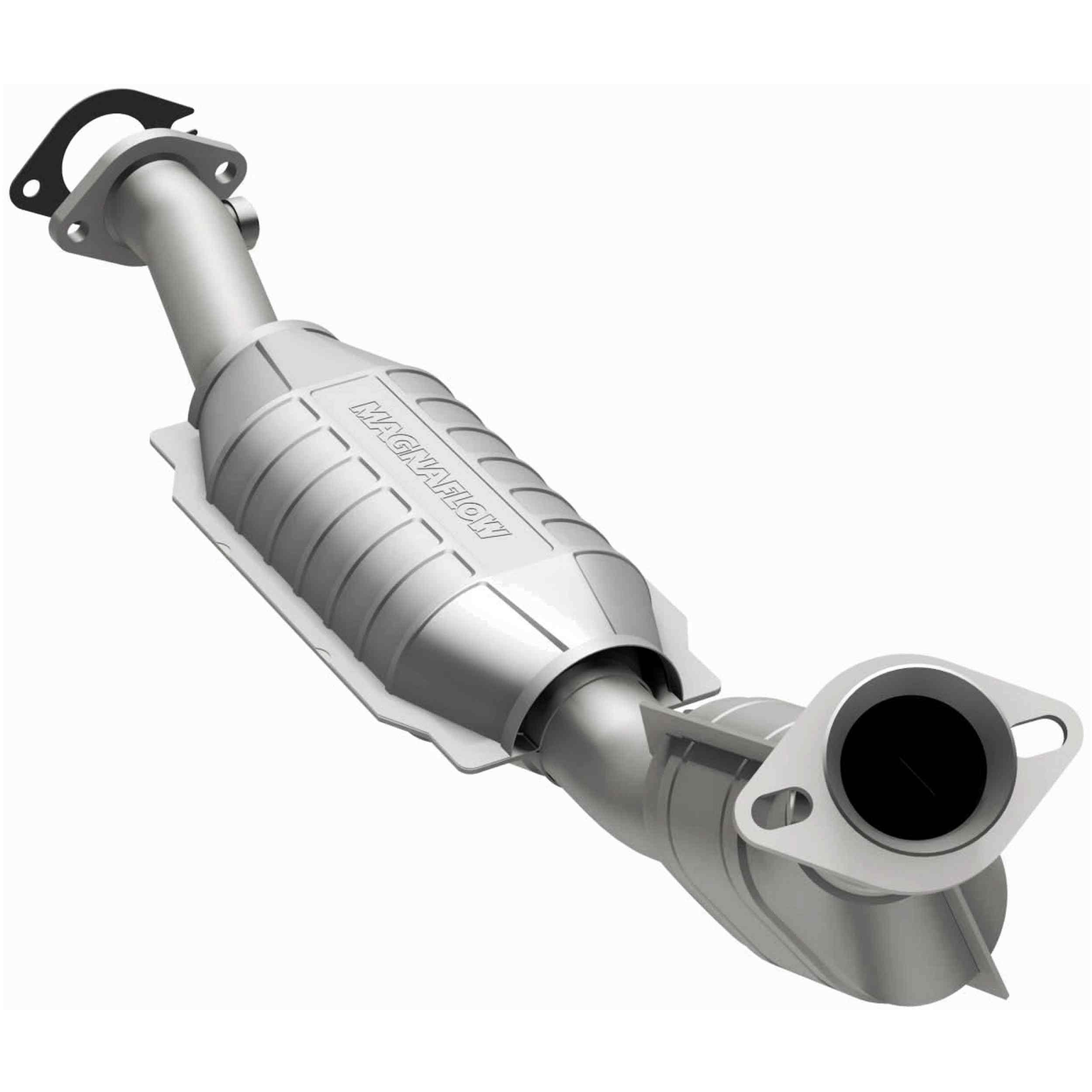 MagnaFlow Exhaust Products Catalytic Converter 441102