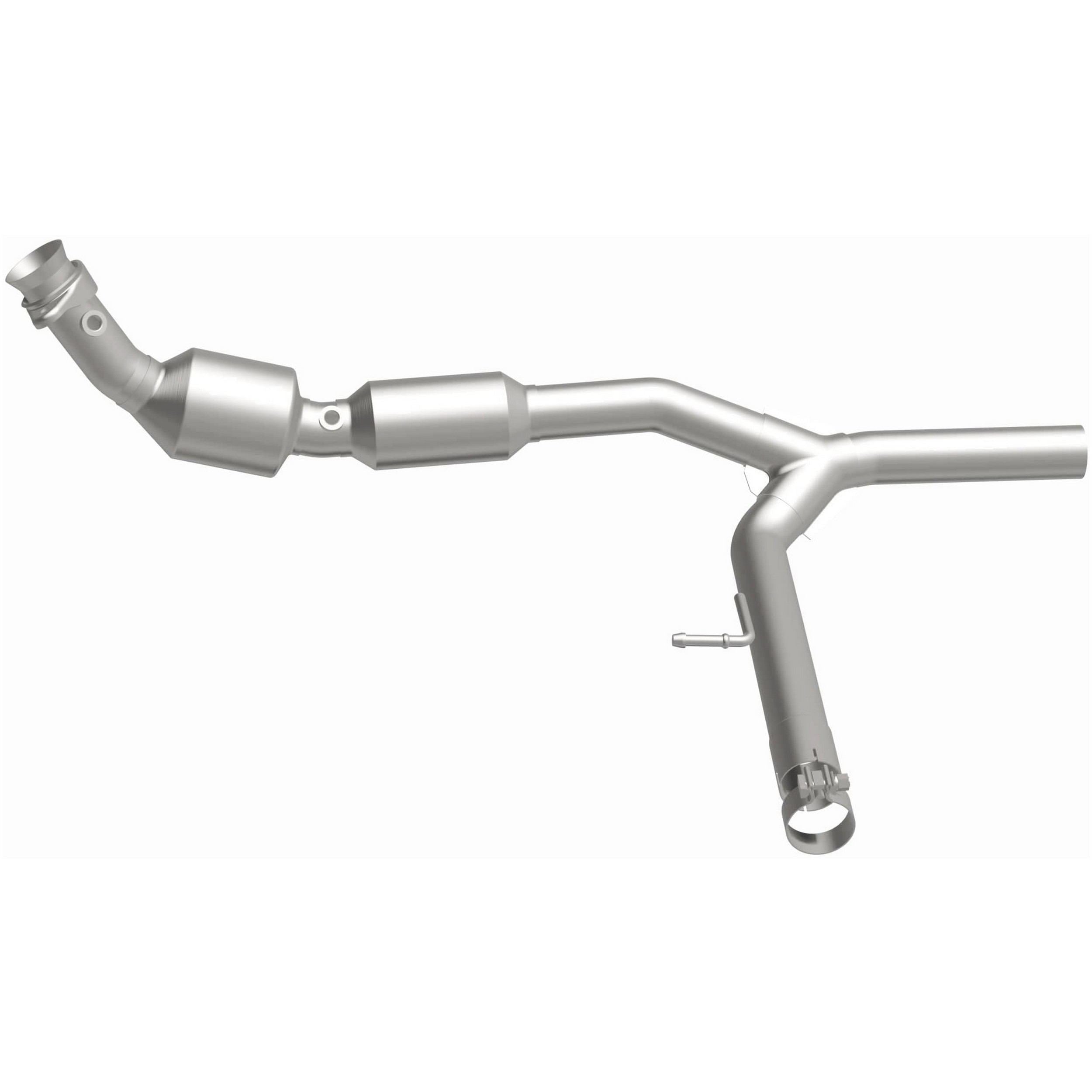 MagnaFlow Exhaust Products Catalytic Converter 5481706