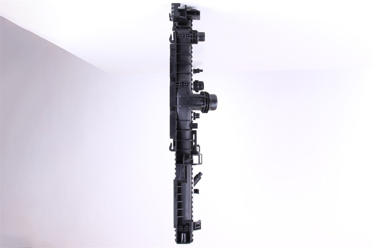 Nissens Radiator 606236