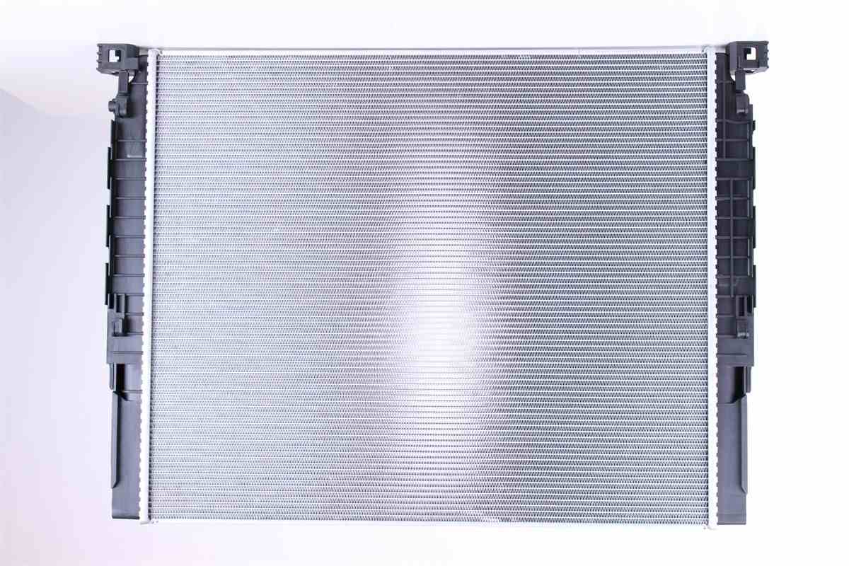 Nissens Radiator 606236