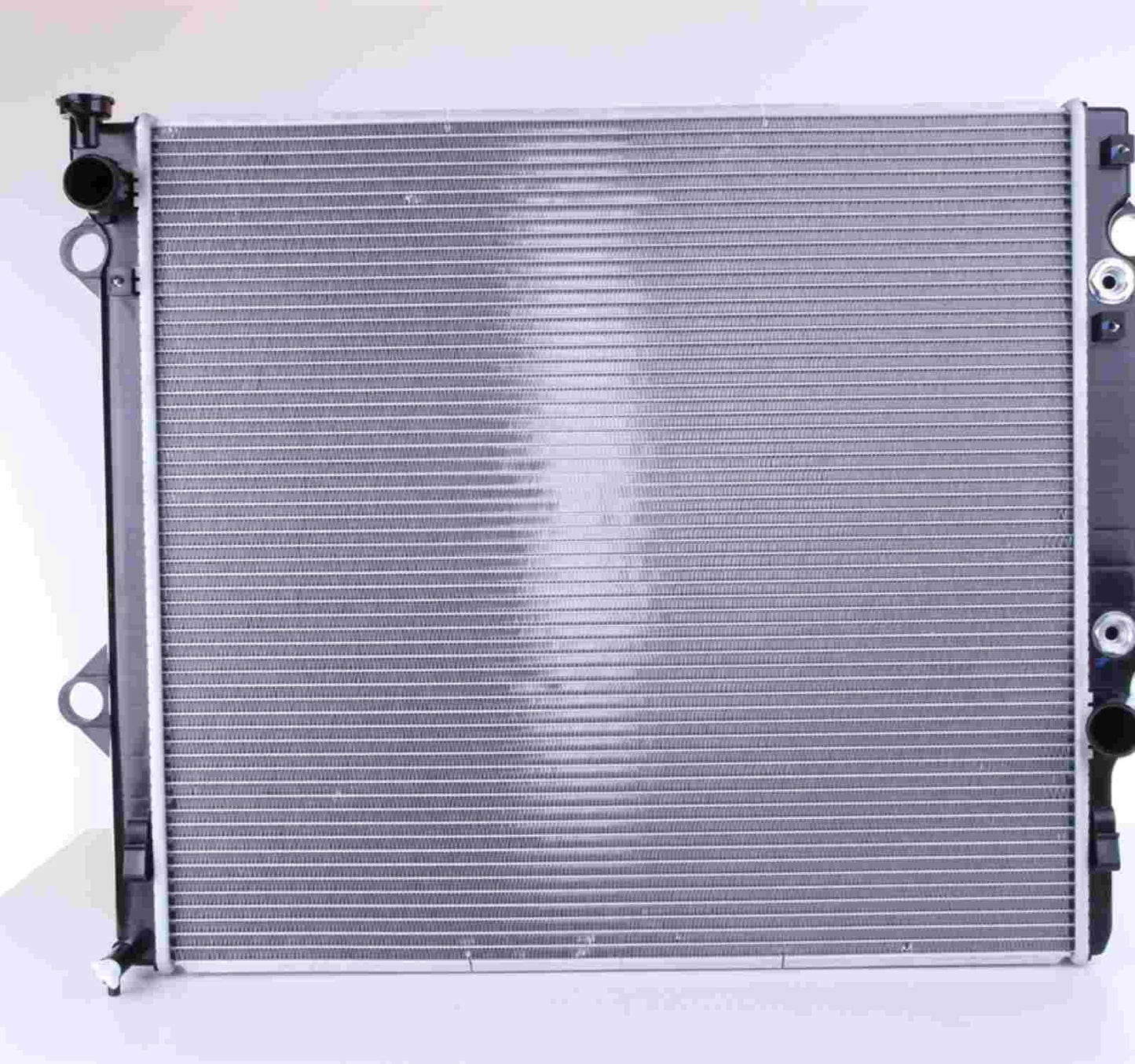 Nissens Radiator 64661
