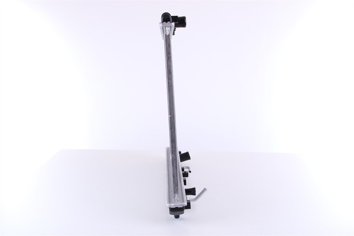 Nissens Radiator 647681