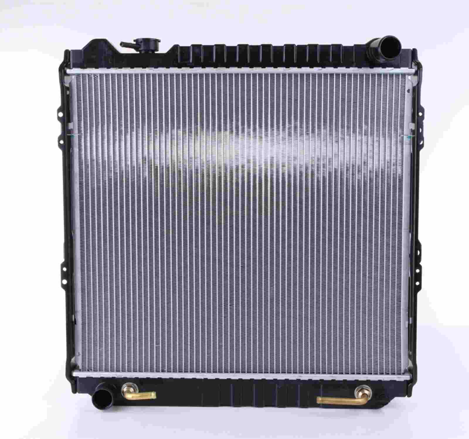 Nissens Radiator 64847
