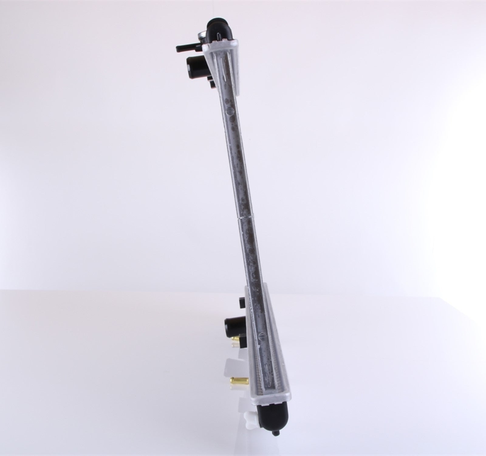 Nissens Radiator 64868A