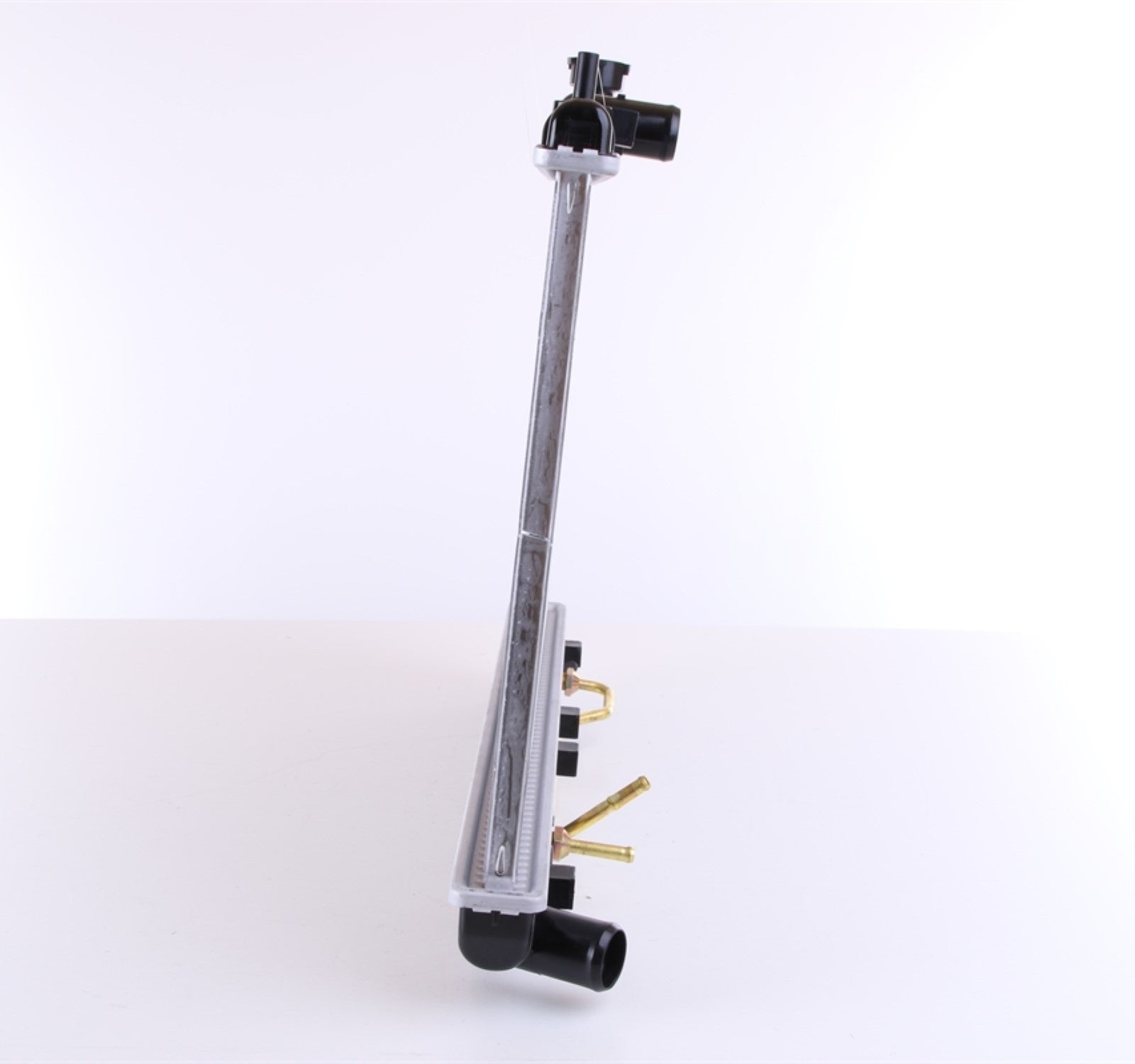 Nissens Radiator 67023