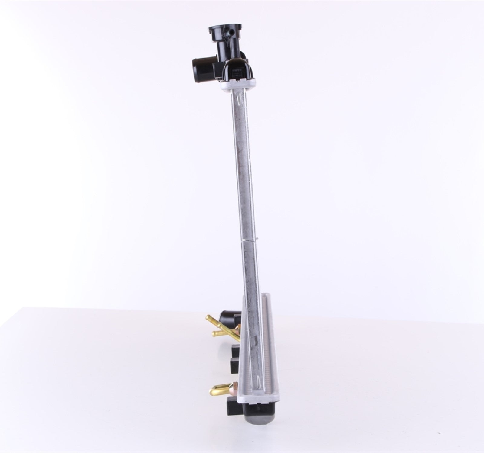 Nissens Radiator 67023