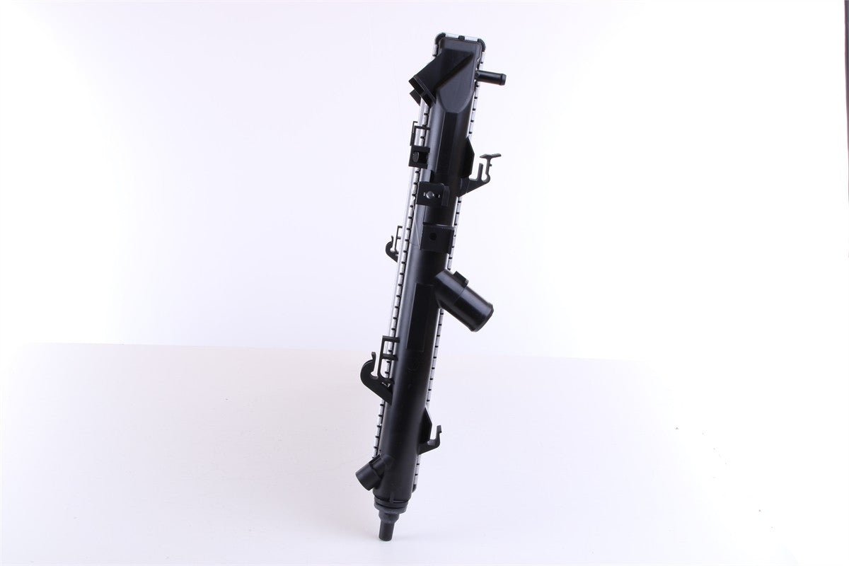 Nissens Radiator 68527