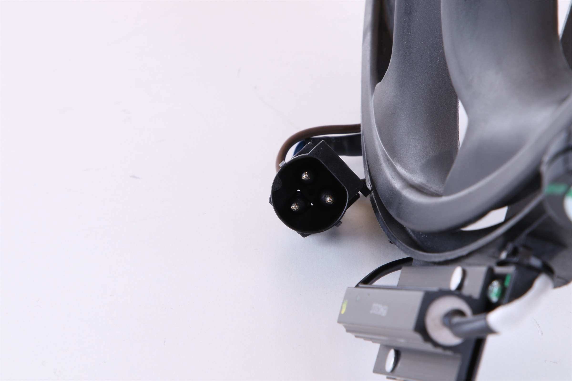 Nissens A/C Condenser Fan 85648