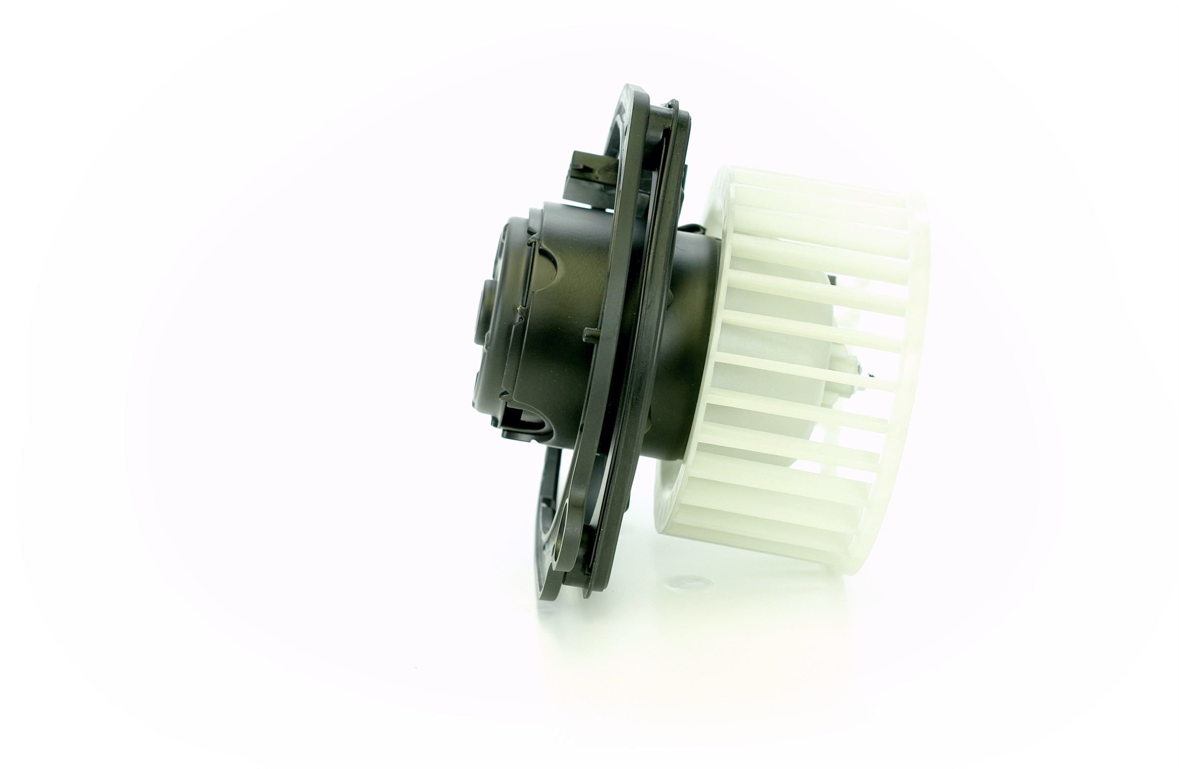 Nissens HVAC Blower Motor Assembly 87168