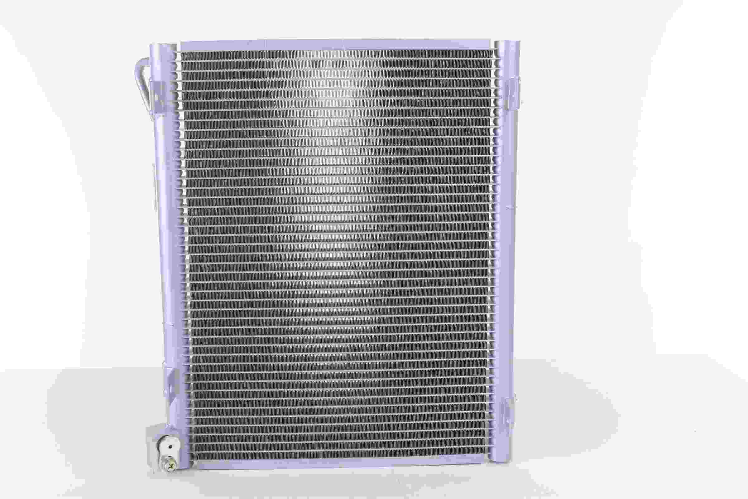 Nissens A/C Condenser 940019