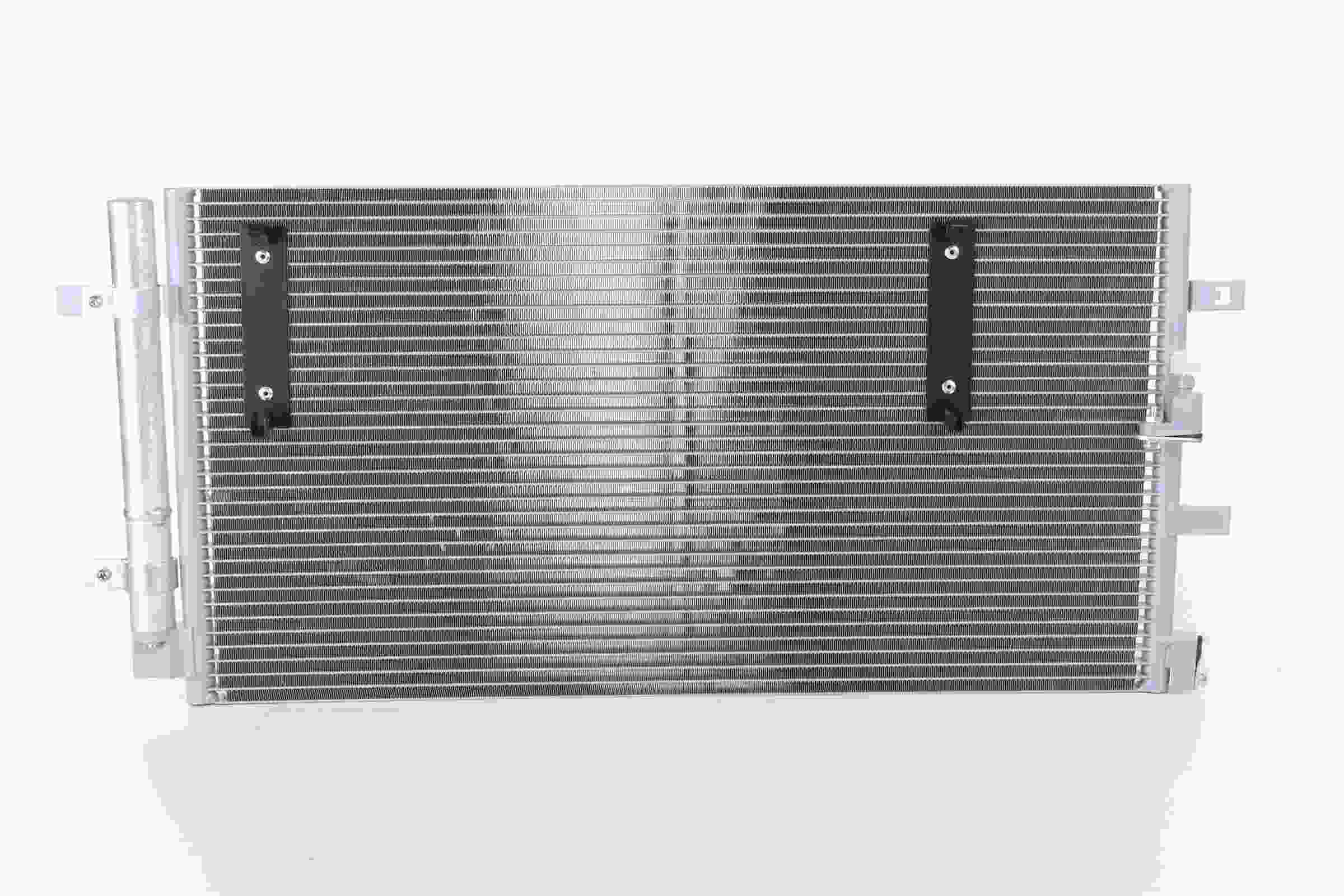 Nissens A/C Condenser 940042