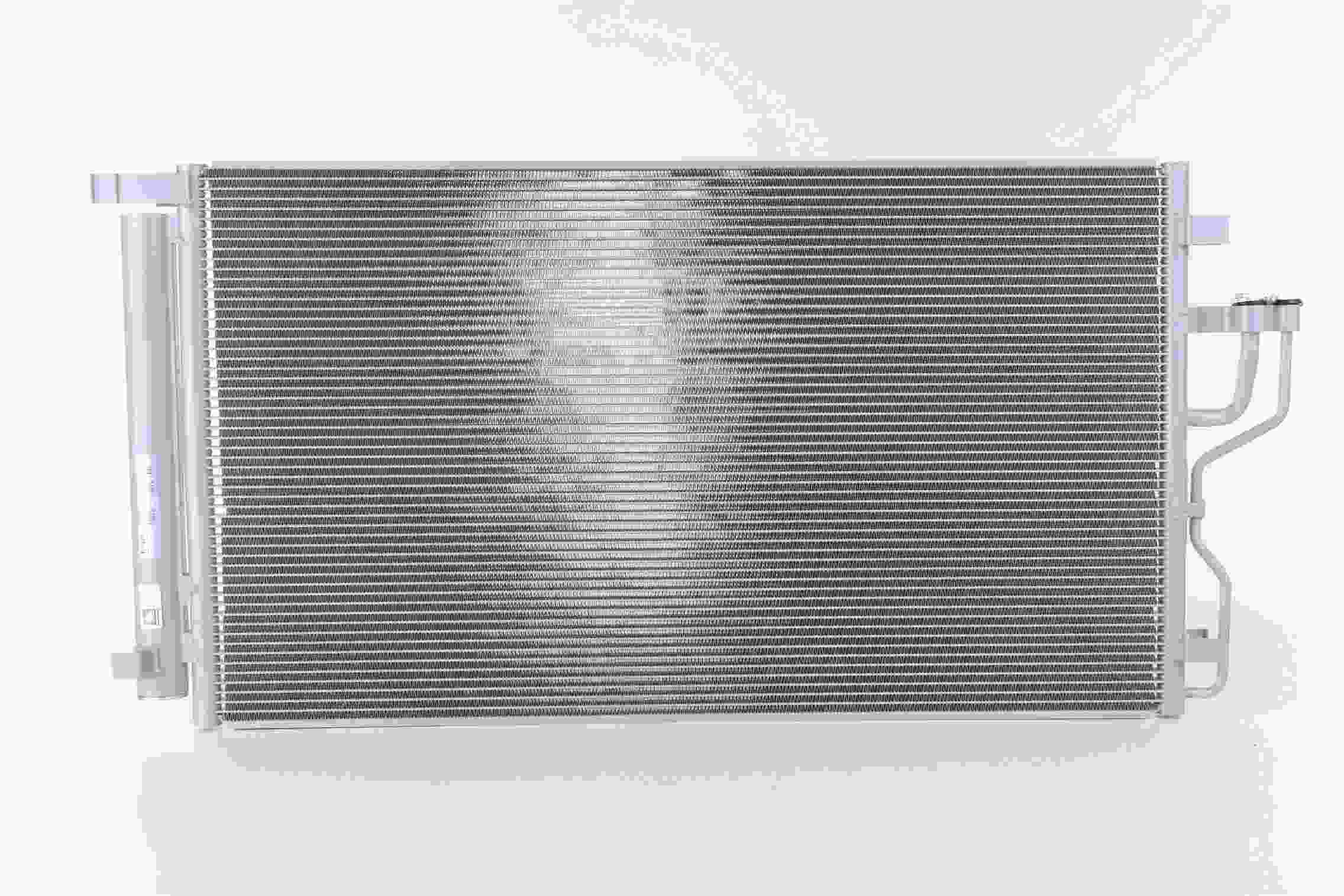 Nissens A/C Condenser 940208