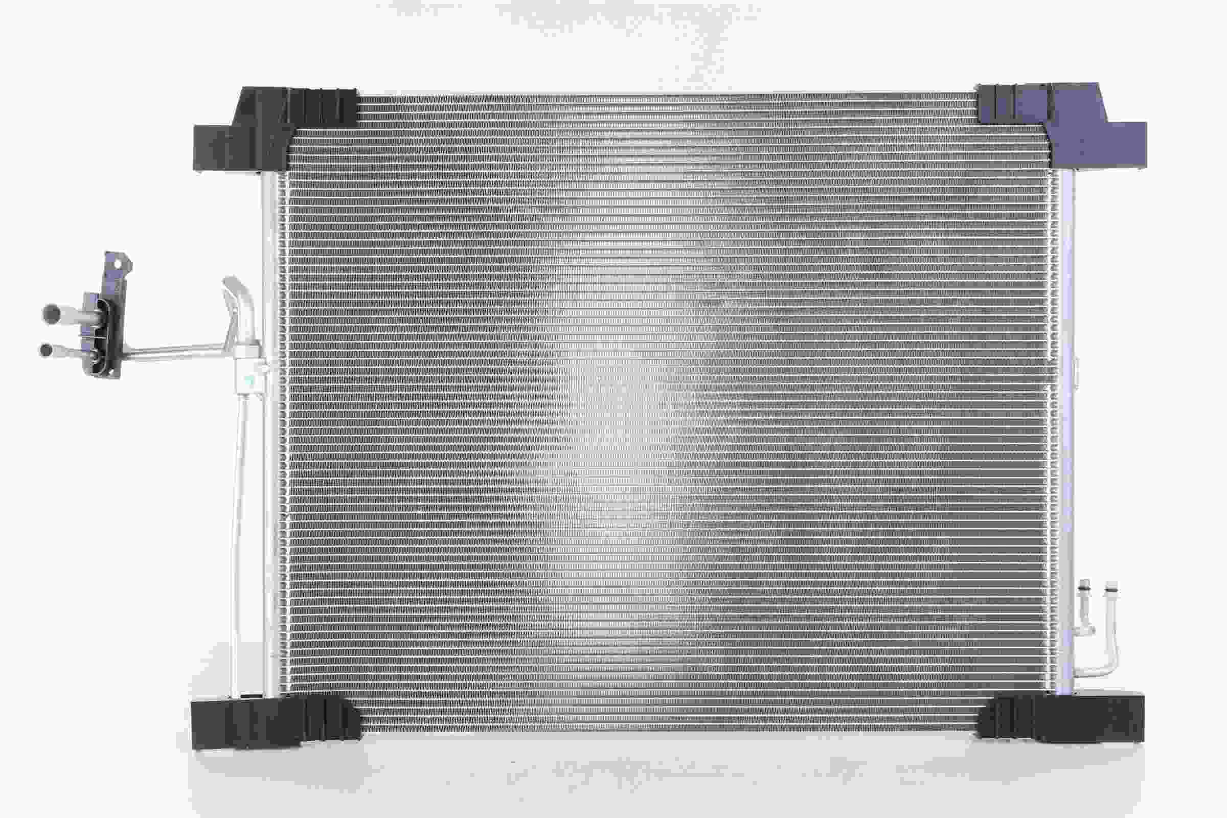 Nissens A/C Condenser 940616