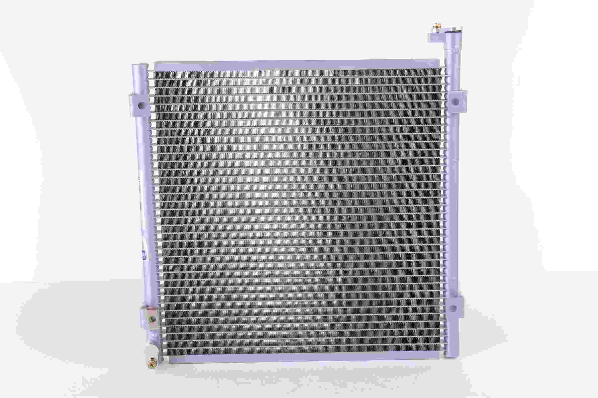 Nissens A/C Condenser 94290