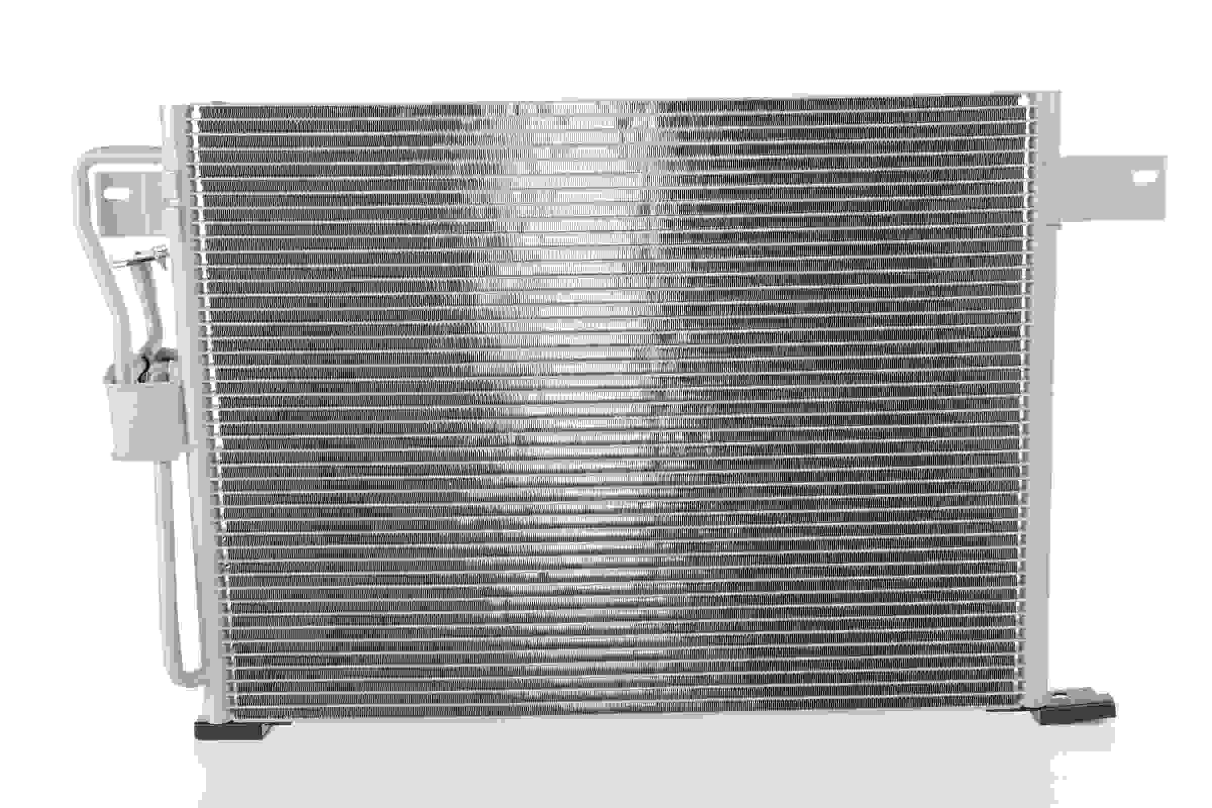 Nissens A/C Condenser 94346
