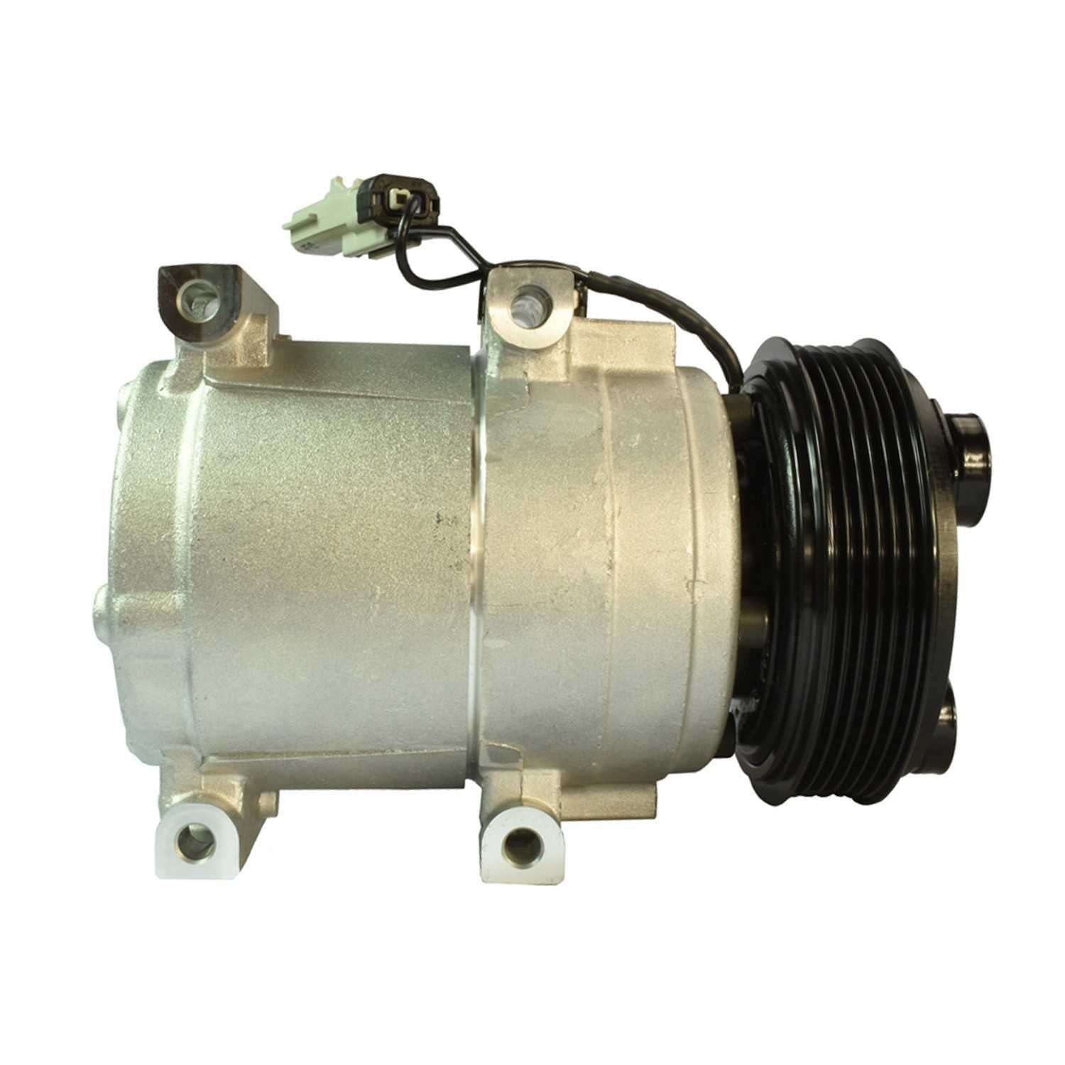 Mando A/C Compressor 10A1016