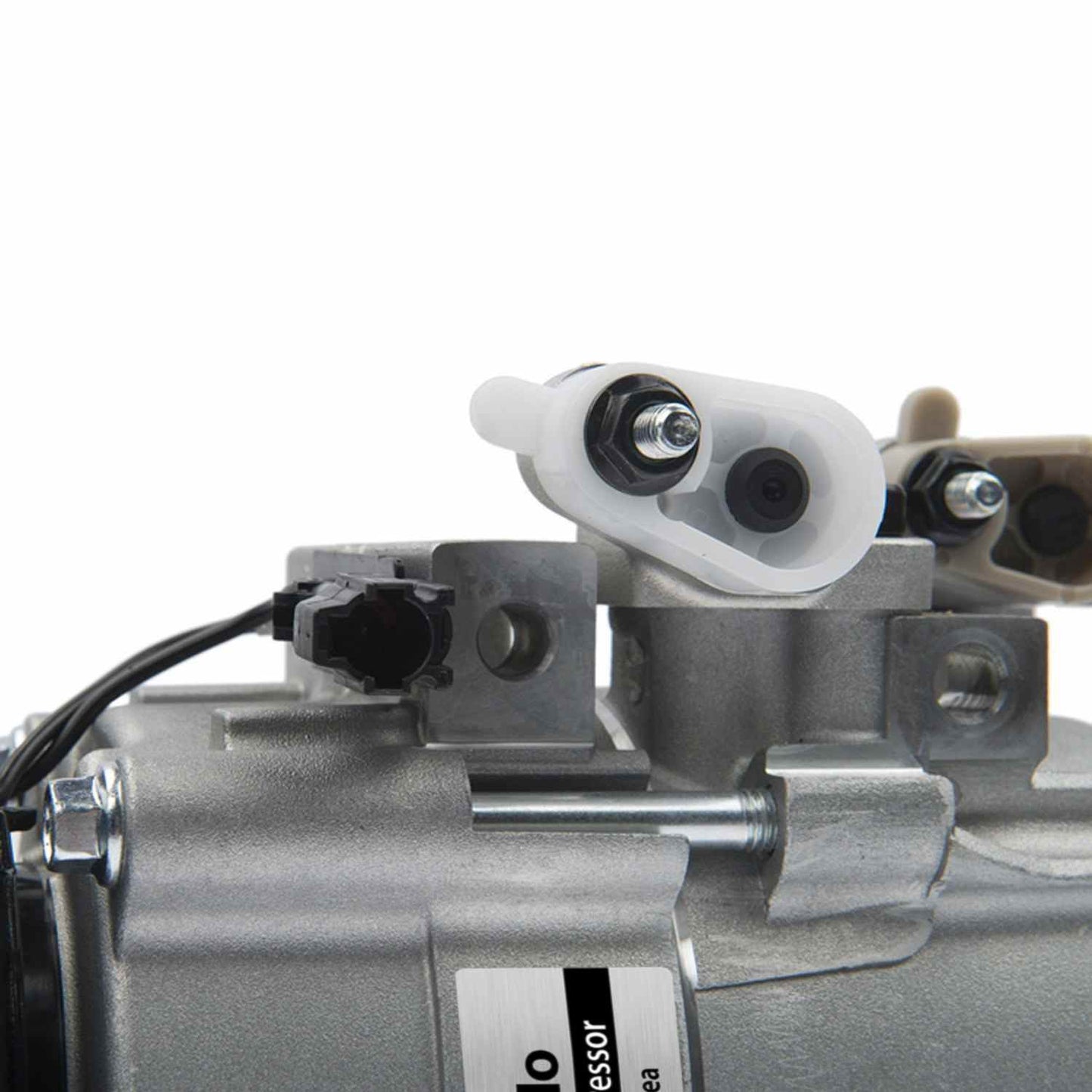 Mando A/C Compressor 10A1027