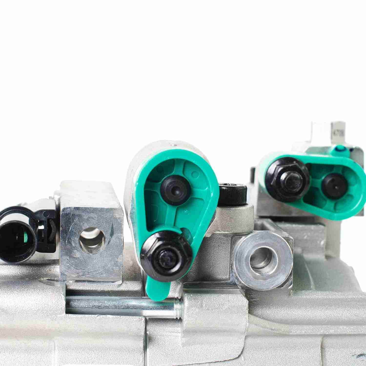 Mando A/C Compressor 10A1029