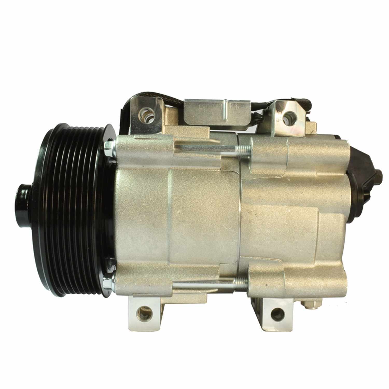 Mando A/C Compressor 10A1031