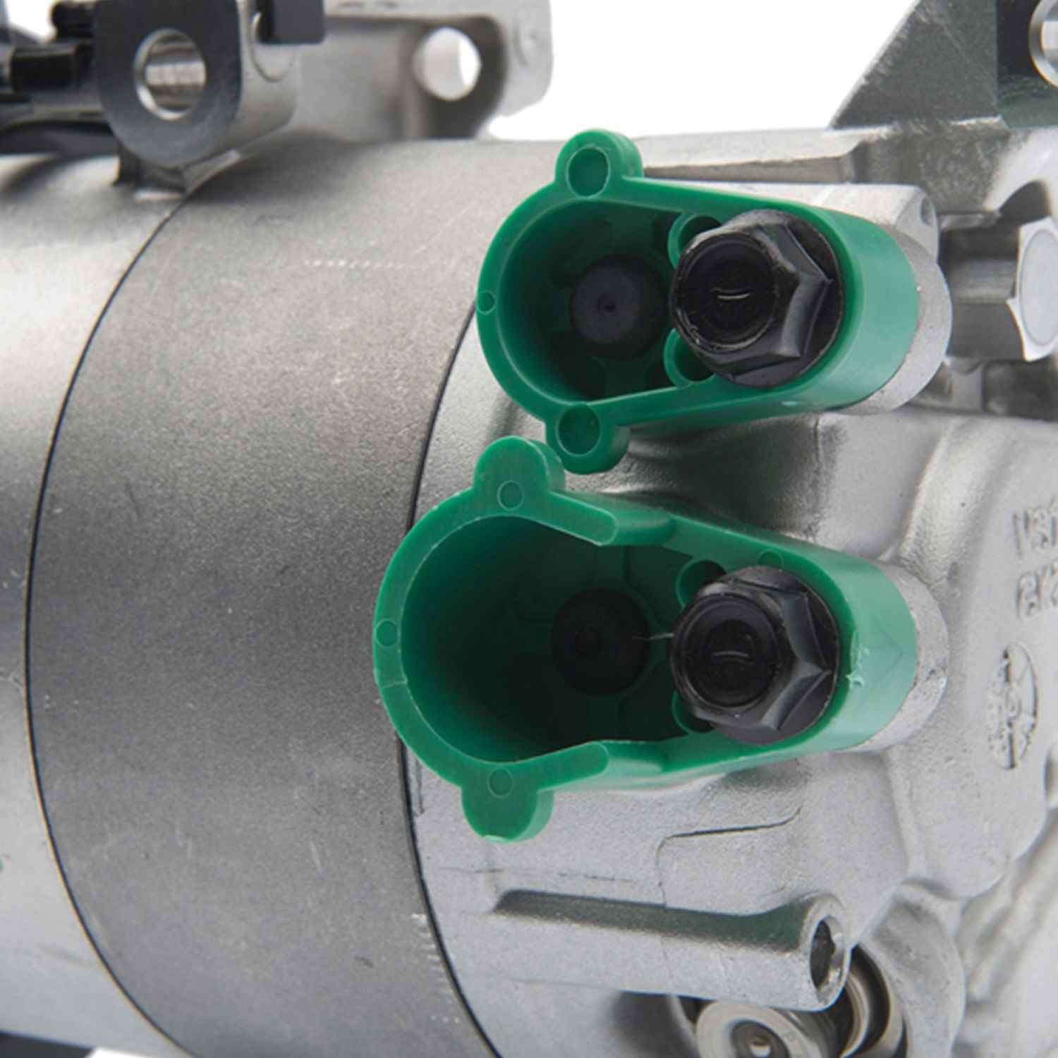 Mando A/C Compressor 10A1075