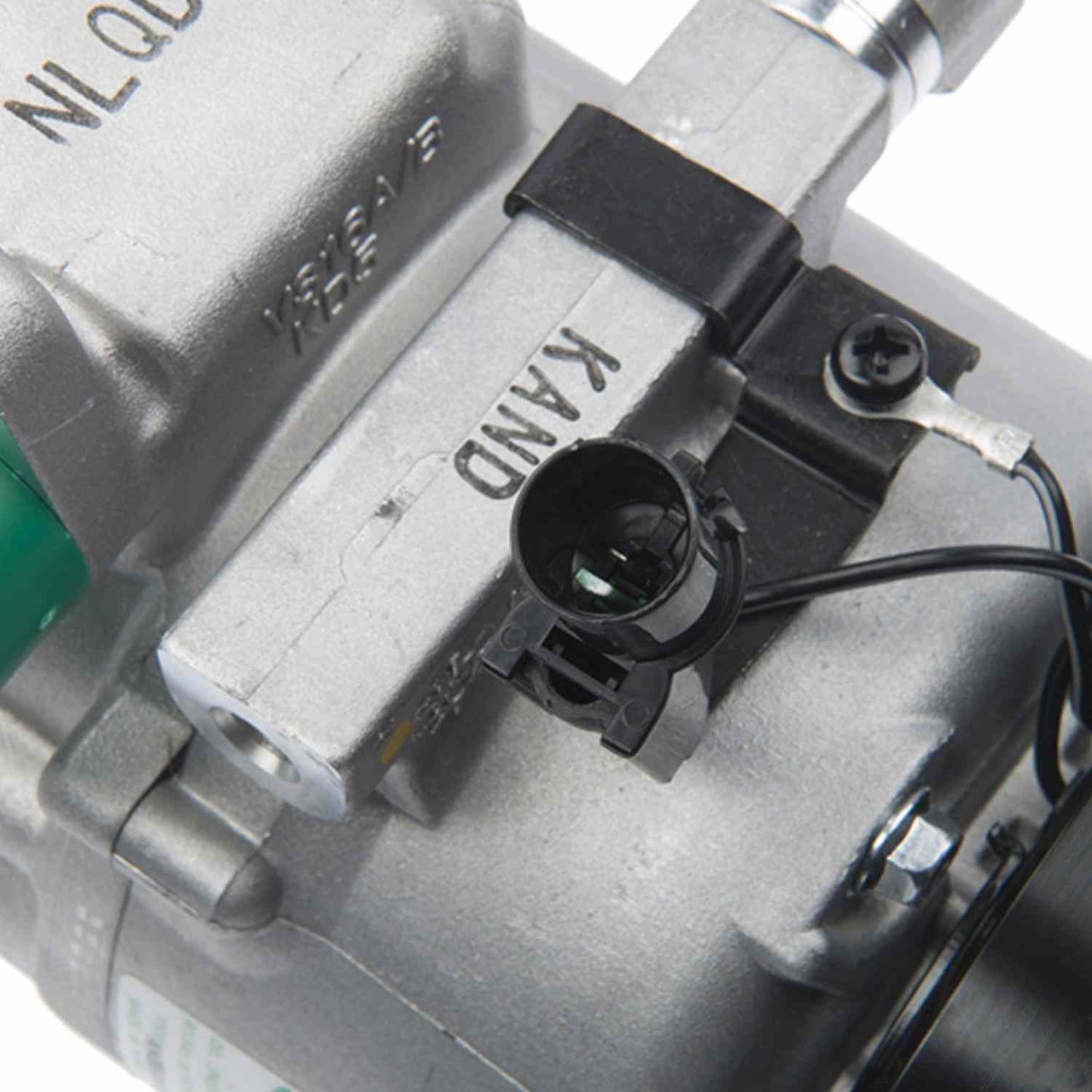 Mando A/C Compressor 10A1080