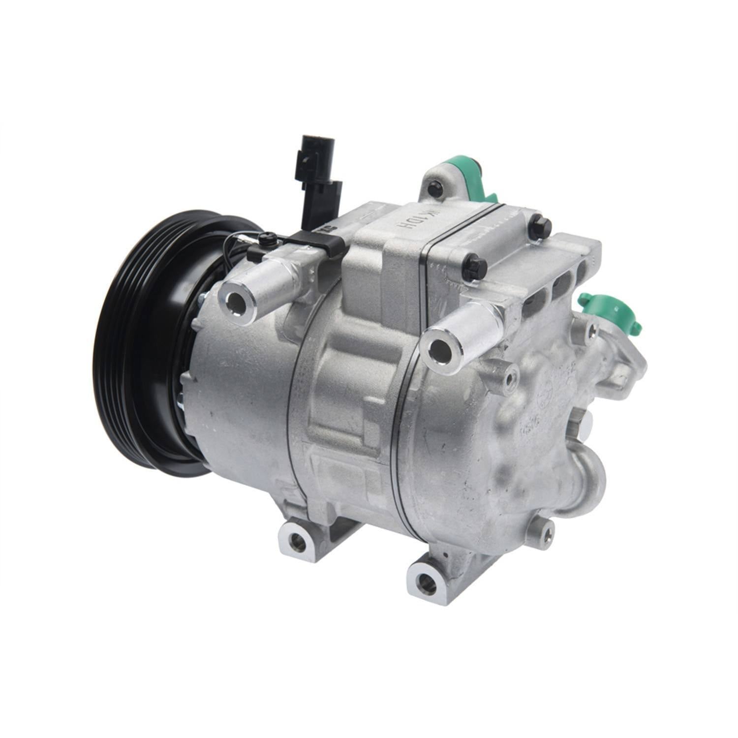 Mando A/C Compressor 10A1081