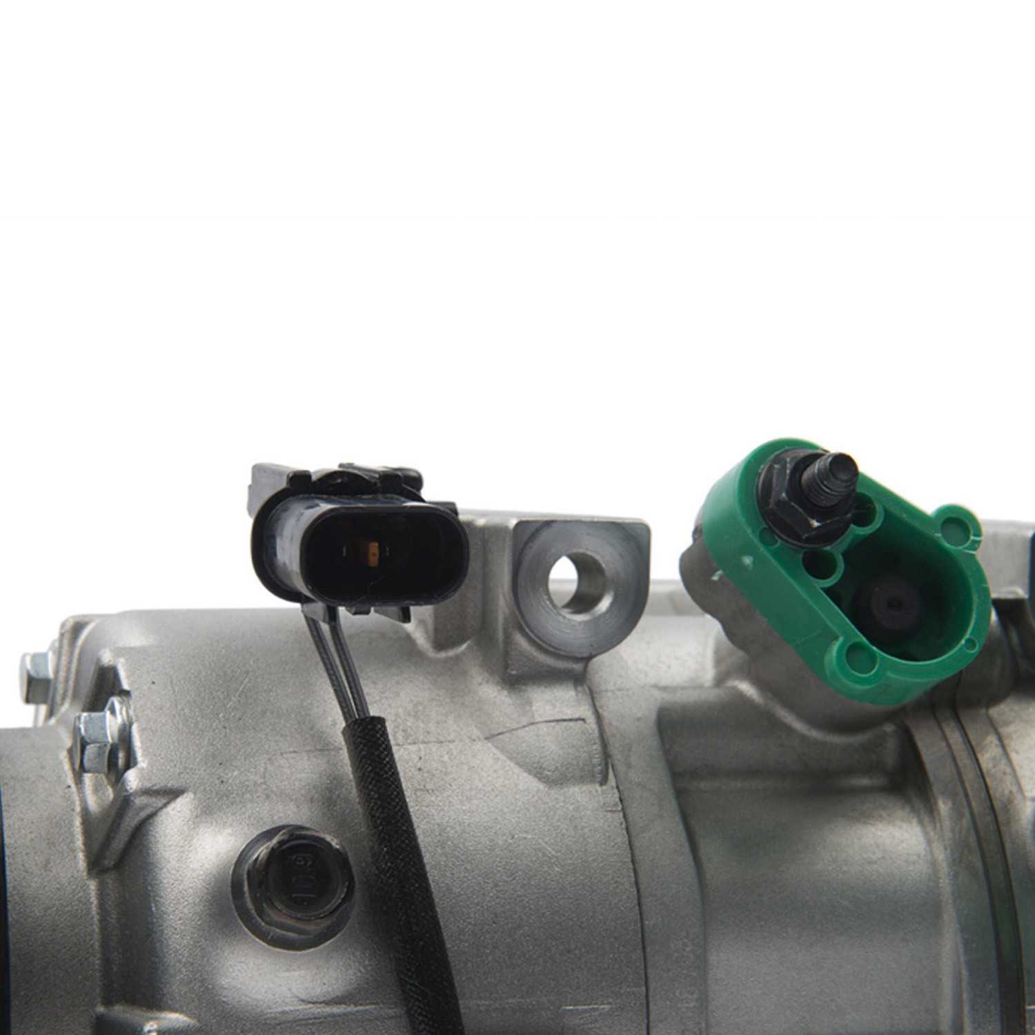 Mando A/C Compressor 10A1086