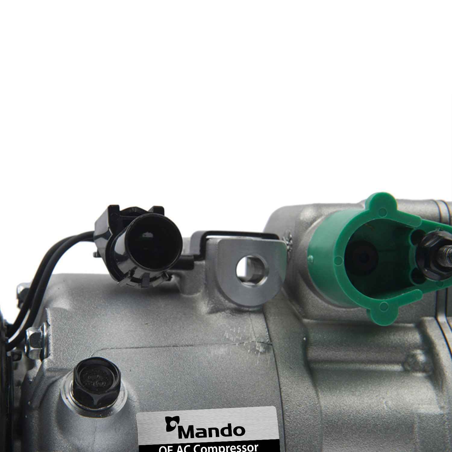 Mando A/C Compressor 10A1096