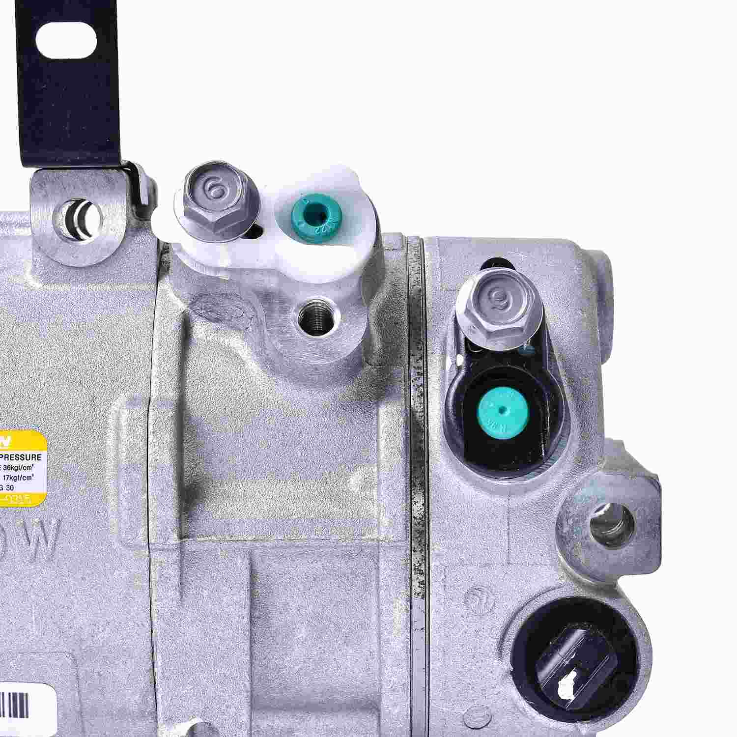 Mando A/C Compressor 10A1500