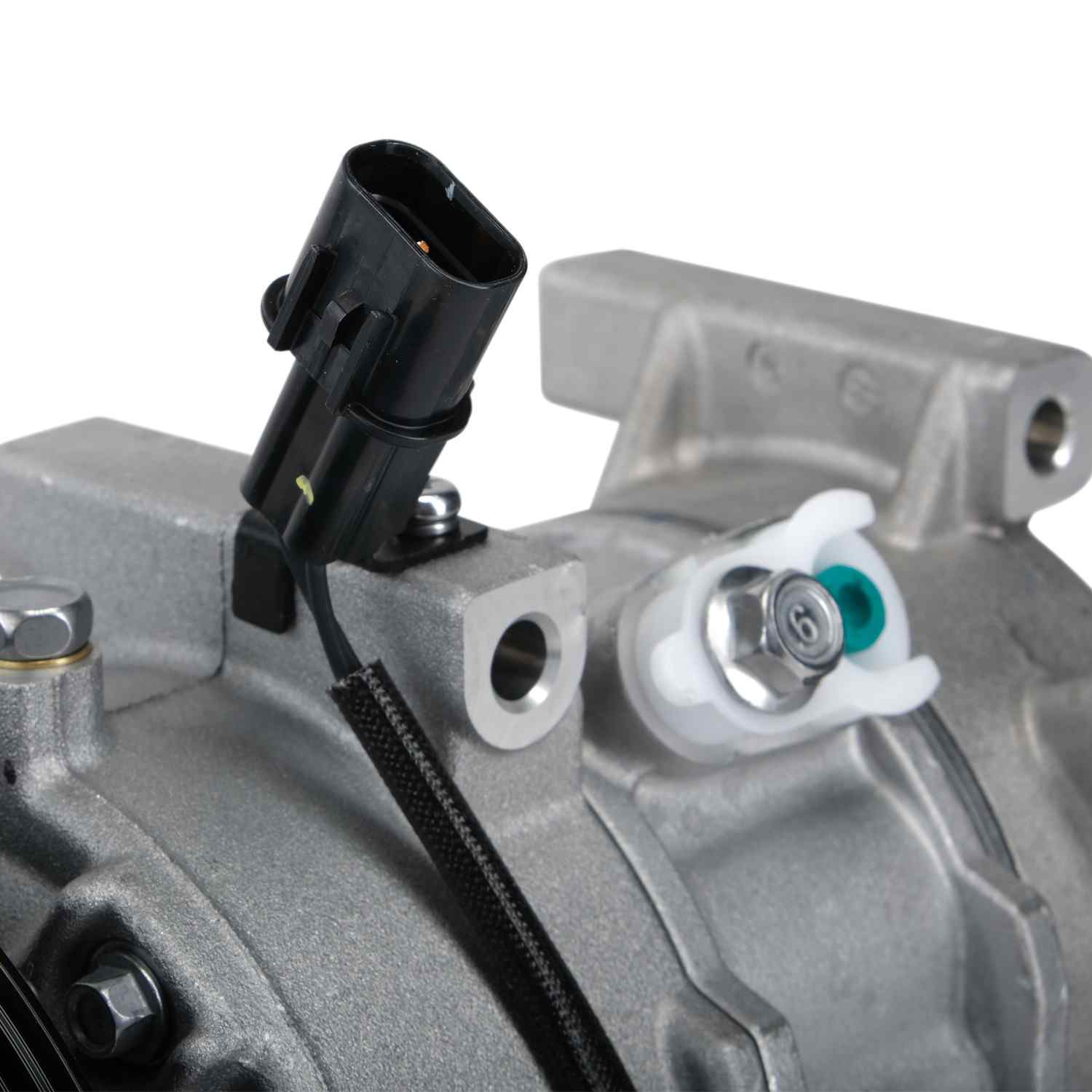 Mando A/C Compressor 10A1542