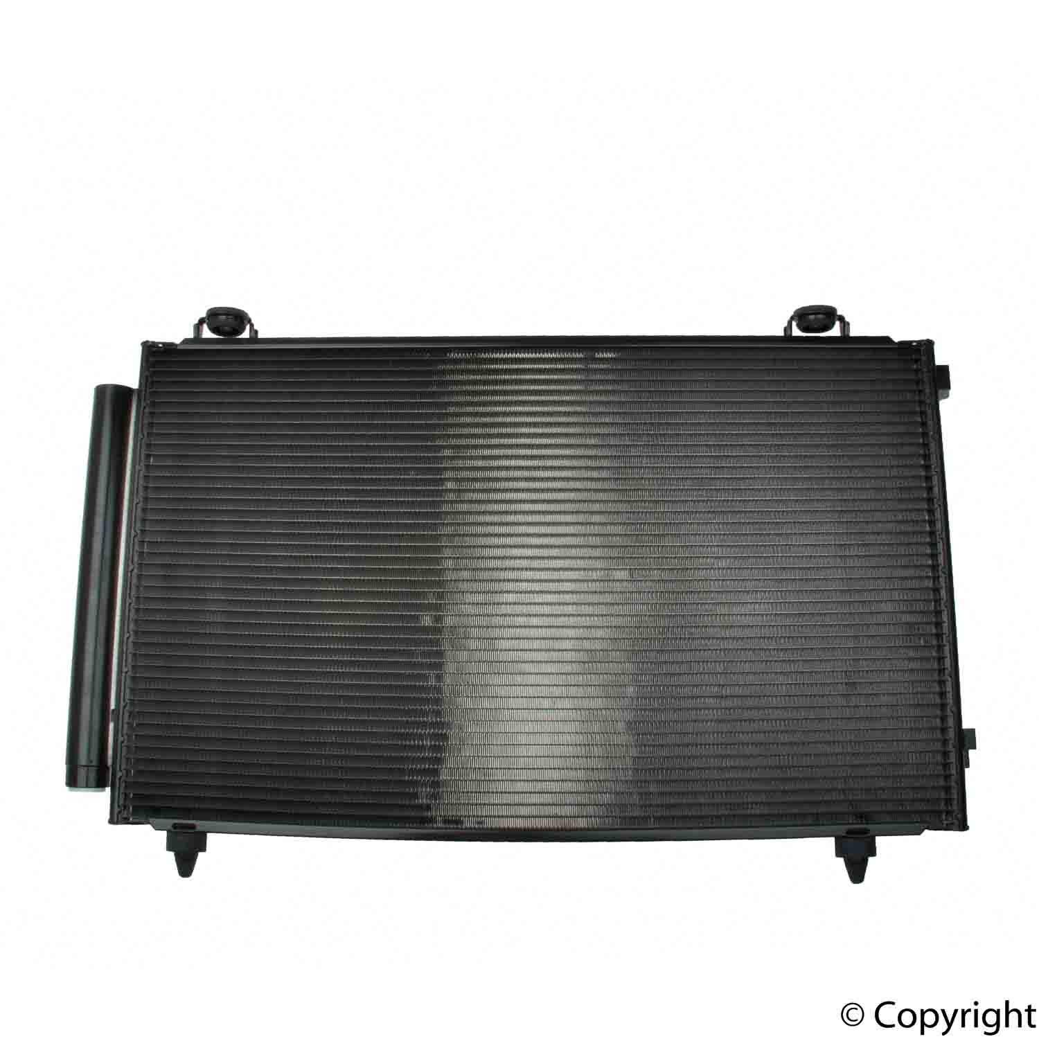 DENSO Auto Parts A/C Condenser 477-0563