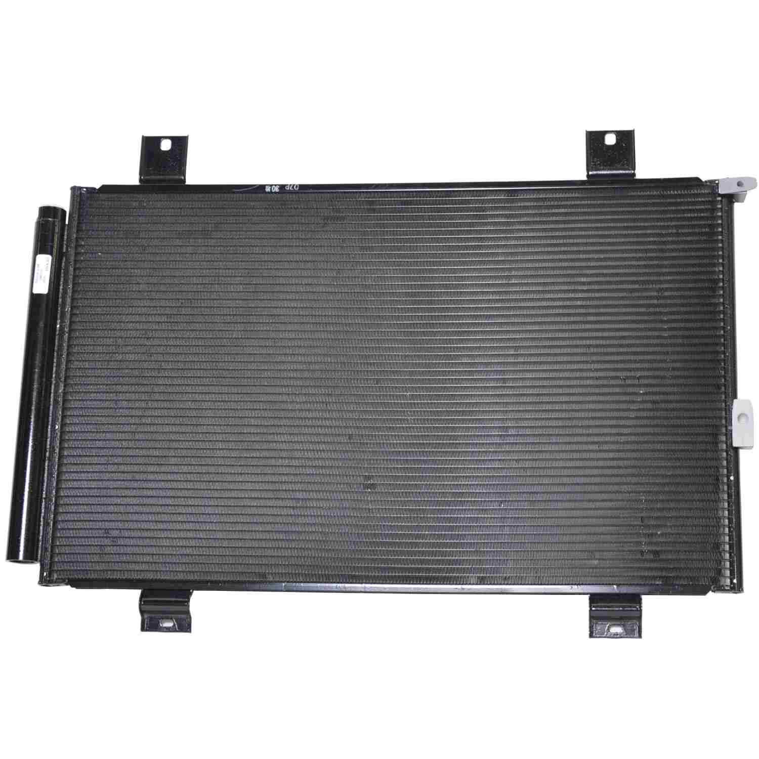 DENSO Auto Parts A/C Condenser 477-0607