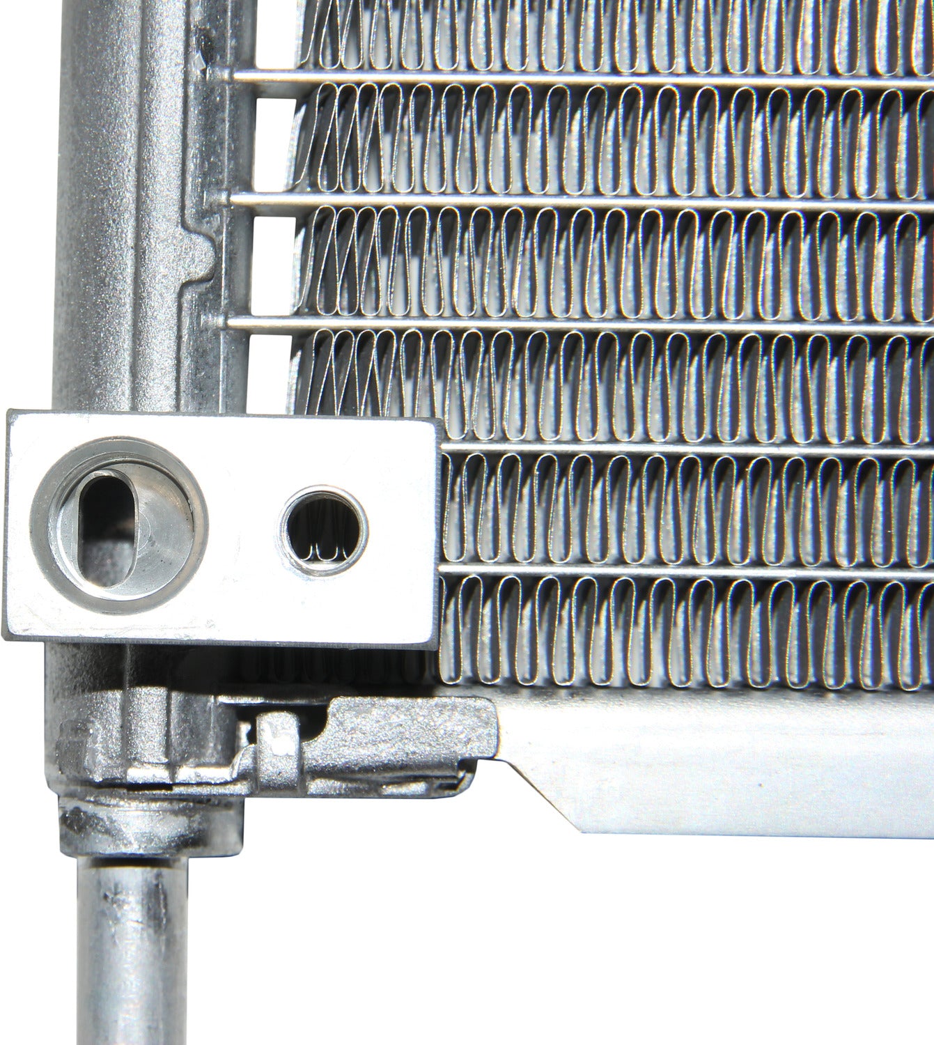 DENSO Auto Parts A/C Condenser 477-0633