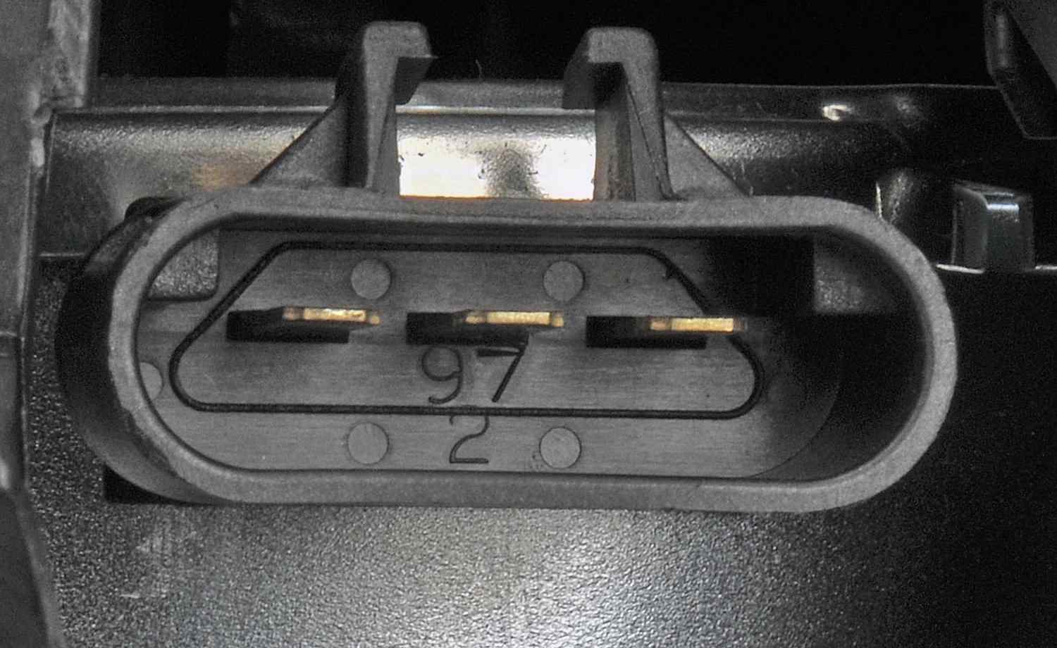 Dorman - OE Solutions RADIATOR FAN ASSEMBLY 620-138