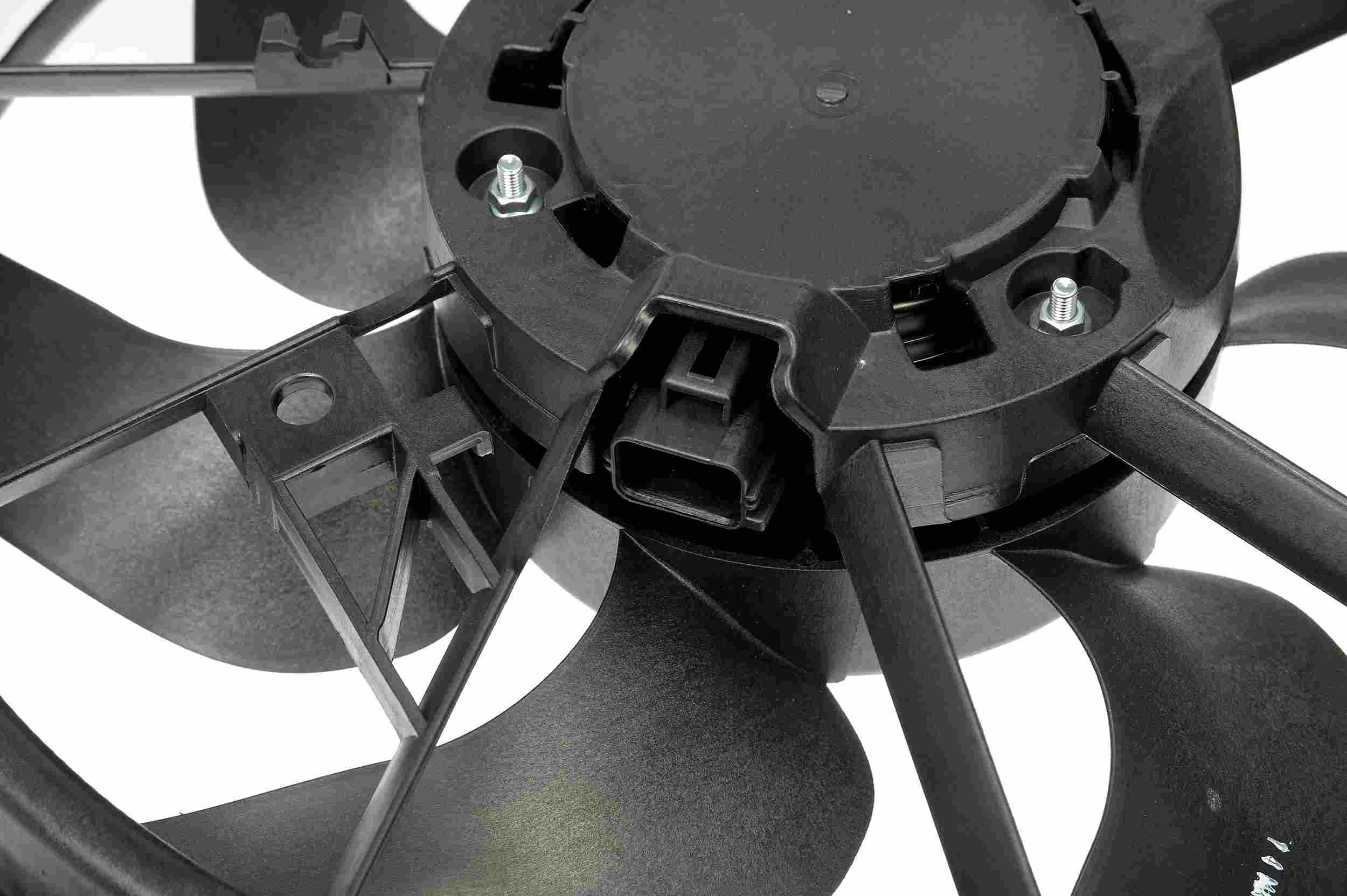 Dorman Radiator Fan Assembly Without Controller