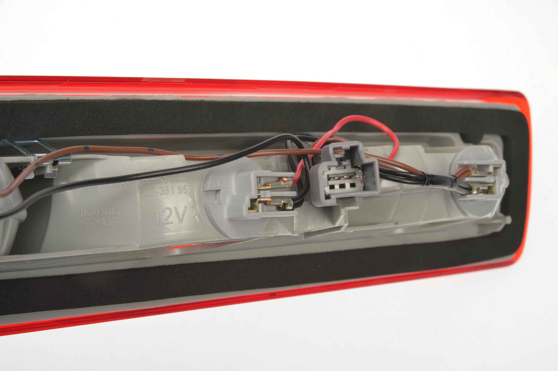 Dorman - OE Solutions THIRD BRAKE LAMP ASSEMBLY 923-351