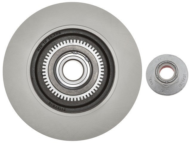 Raybestos Brakes Disc Brake Rotor and Hub Assembly 680178N