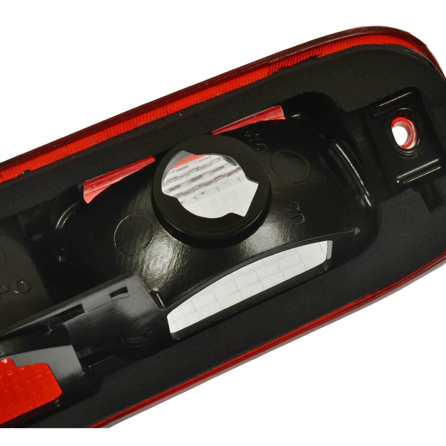 Standard Ignition Center High Mount Stop Light BTL128