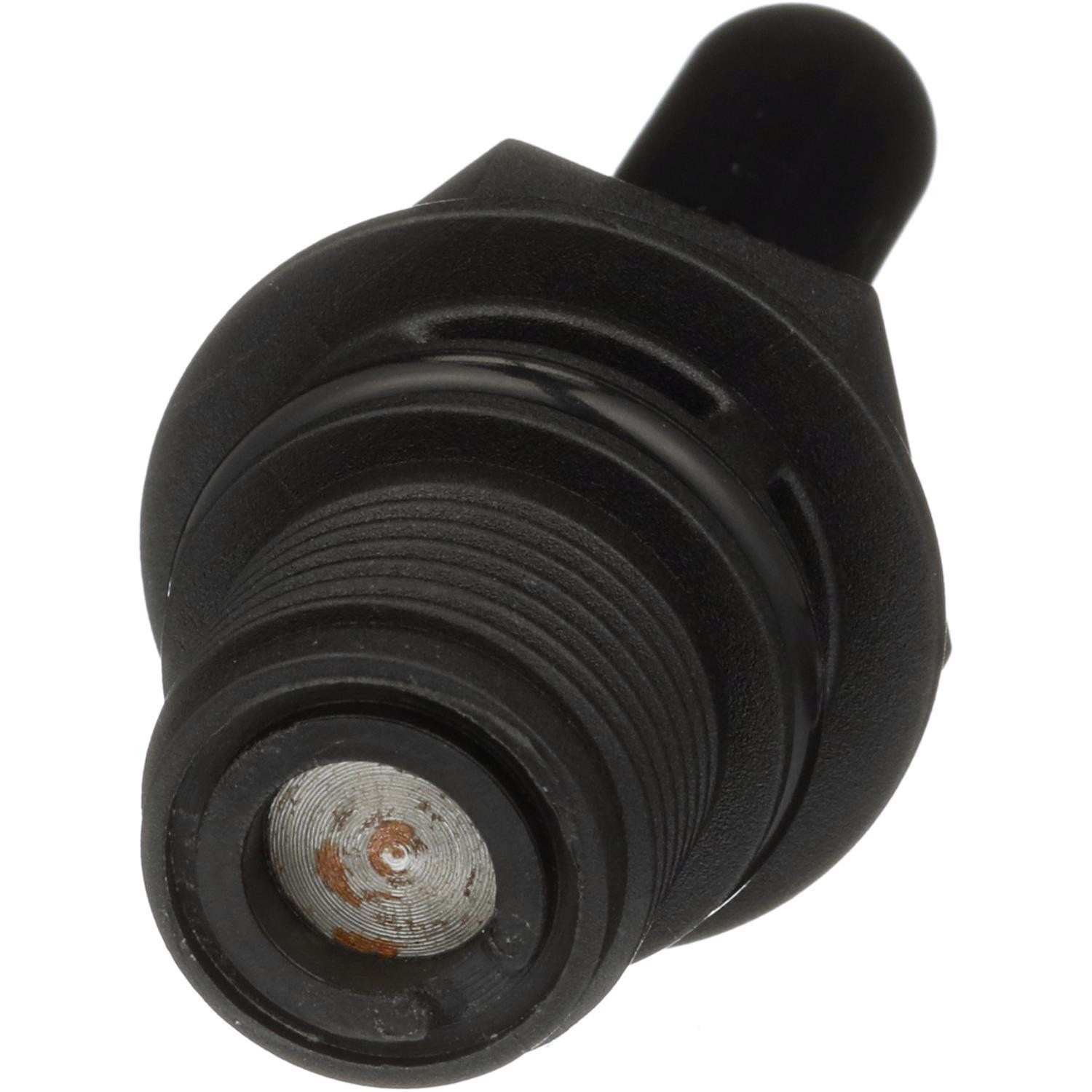 Standard Ignition PCV Valve V582