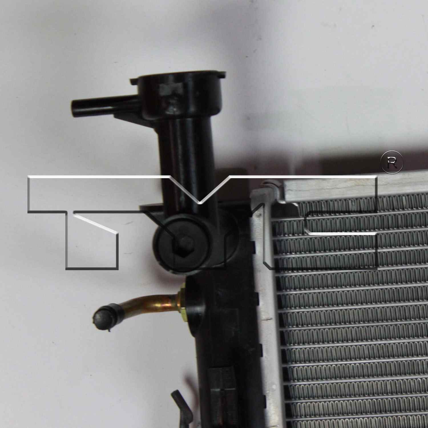TYC Radiator 13132