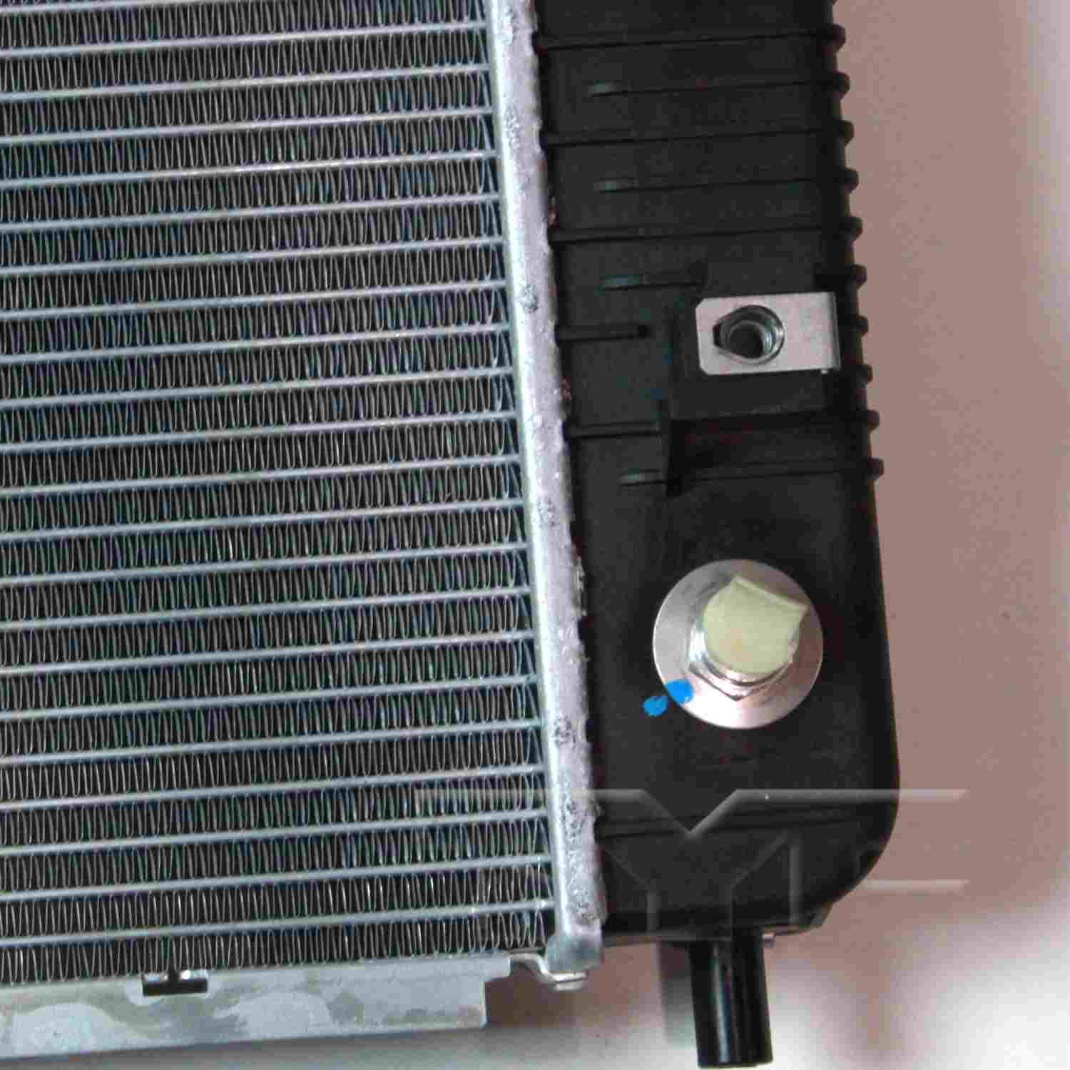 TYC TYC Radiator 13140