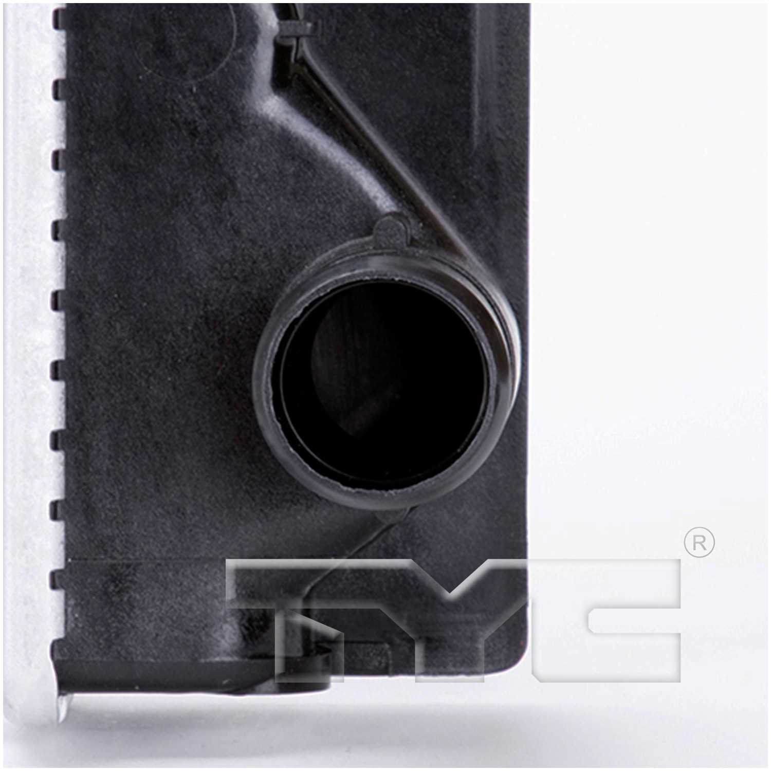 TYC Radiator 13552