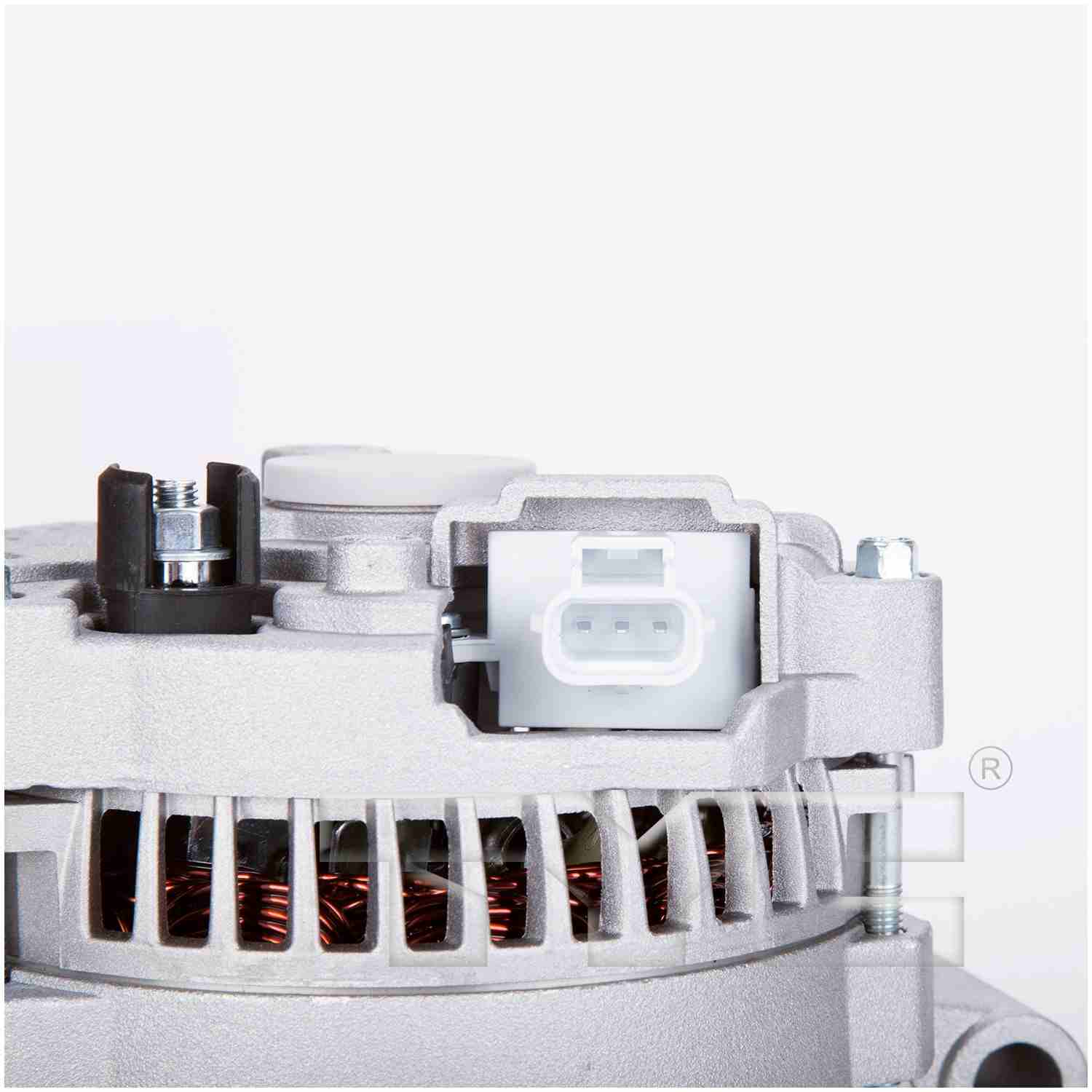 TYC Alternator 2-08261