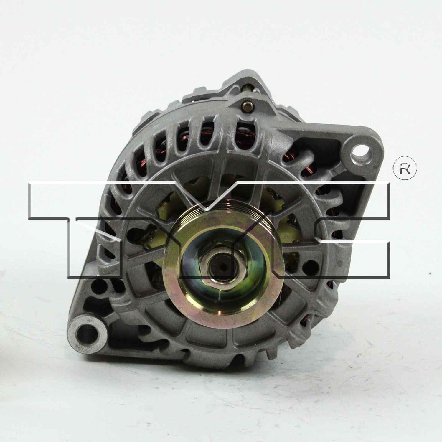 TYC Alternator 2-08263