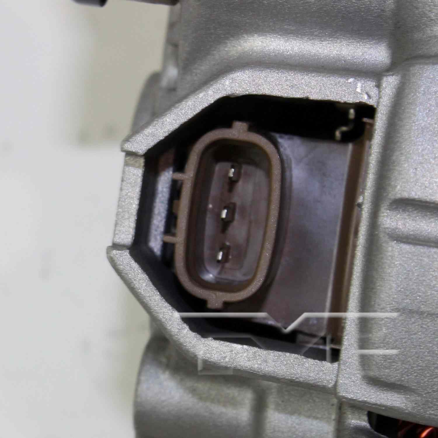 TYC Alternator 2-13889